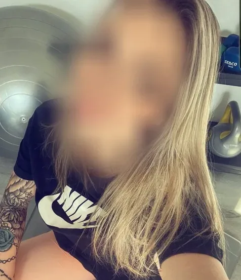 Chiara, 21