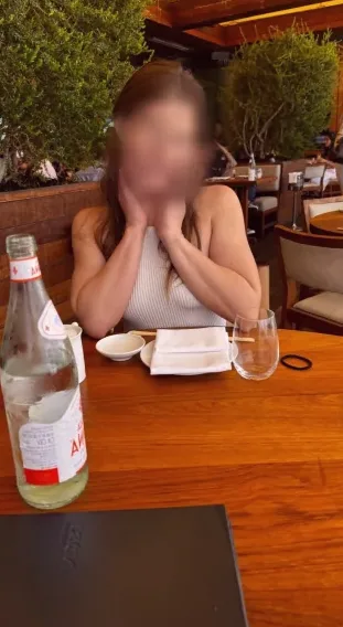 Emilia, 30