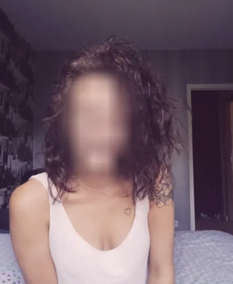 Emily, 30