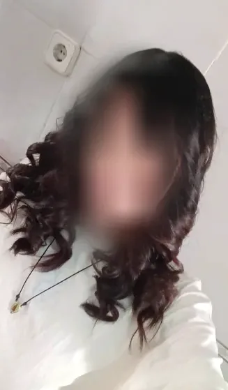 Luisa, 18