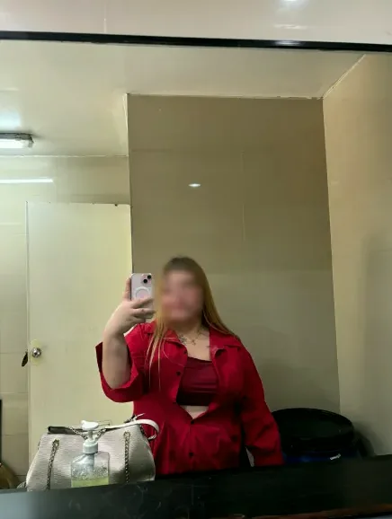 Maren, 26
