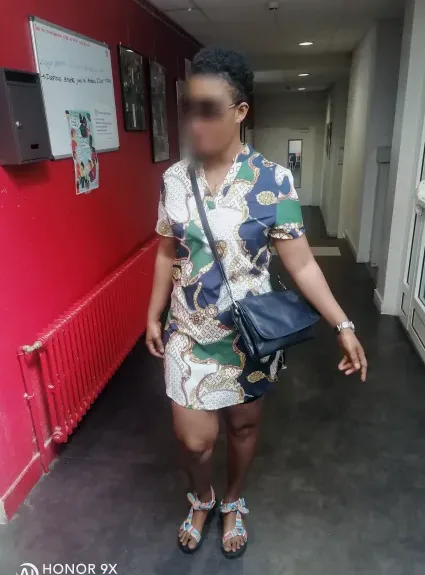 Özlem, 32