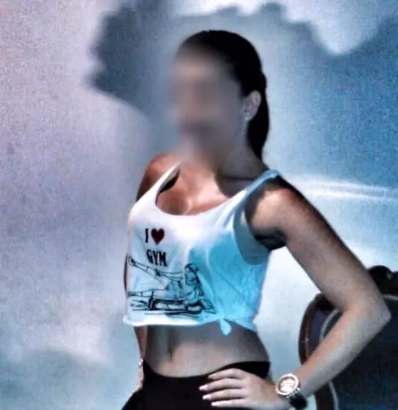 Rebecca, 40