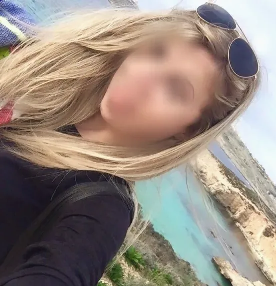 Romy, 34
