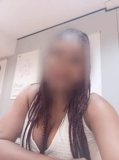 Thea, 40