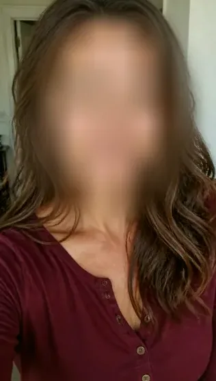 Zeynep, 39